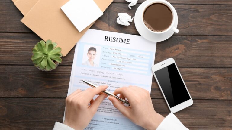 resume tips that gets you hired in 2025