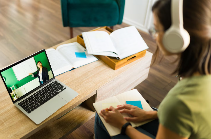 improve online lecture focus