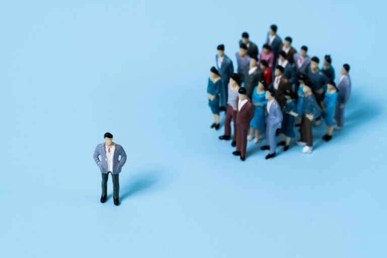 Peer References in Recruitment